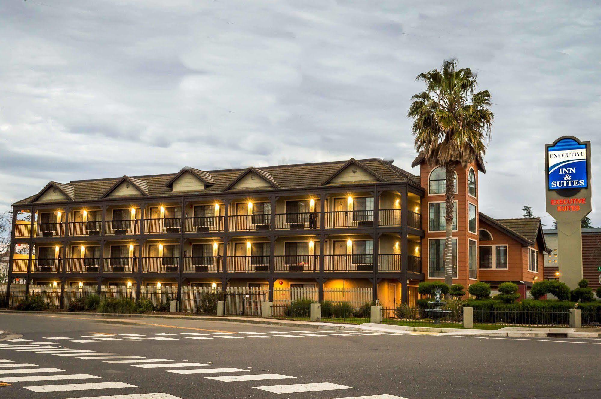 Executive Inn & Suites Sacramento Exterior photo